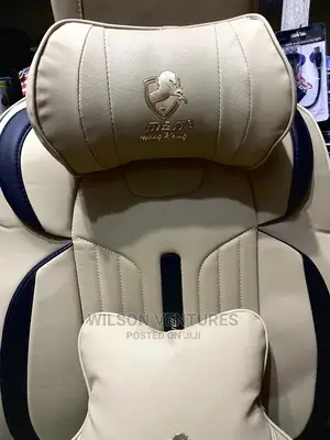 Cream Color Horse Car Seat Cover