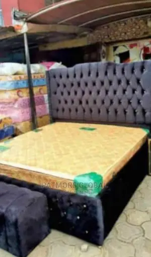 Lovely Bedframe Black