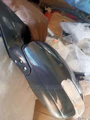 Toyota Corolla 2004 Side Mirror With Light