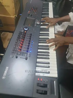 Yamaha Montage 8 Synthesizer Workstation With 88 Keys