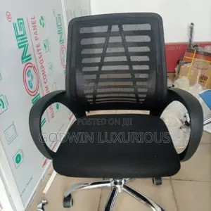 Office Chair With Armrest