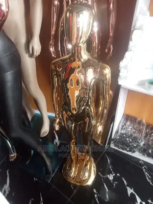 Gold Fiber Mannequin for Kids