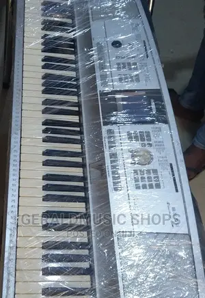 UK Used Yamaha DGX-505