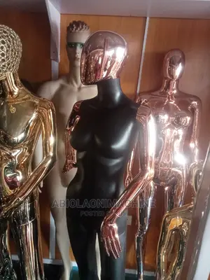 Black and Gold Female Mannequin