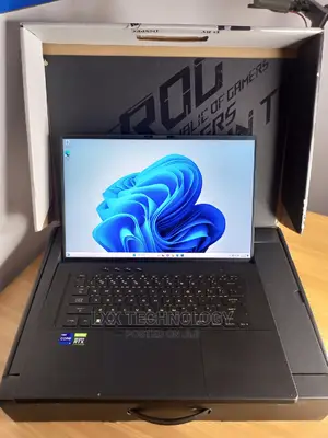 Laptop Asus ROG Zephyrus M16 GU603HR 16GB Intel Core I9 SSD 1T