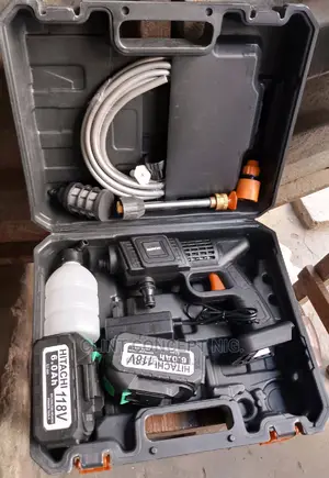Original Hitachi Battery Pressure Washer 118volts