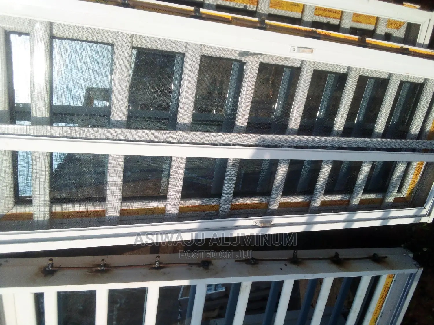 4 by 4 ,Windows