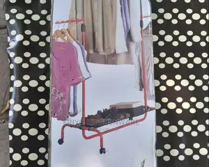 Home and Bautigue Hanger