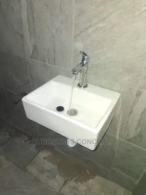 Small Size Ceramic Wash Hand Basin