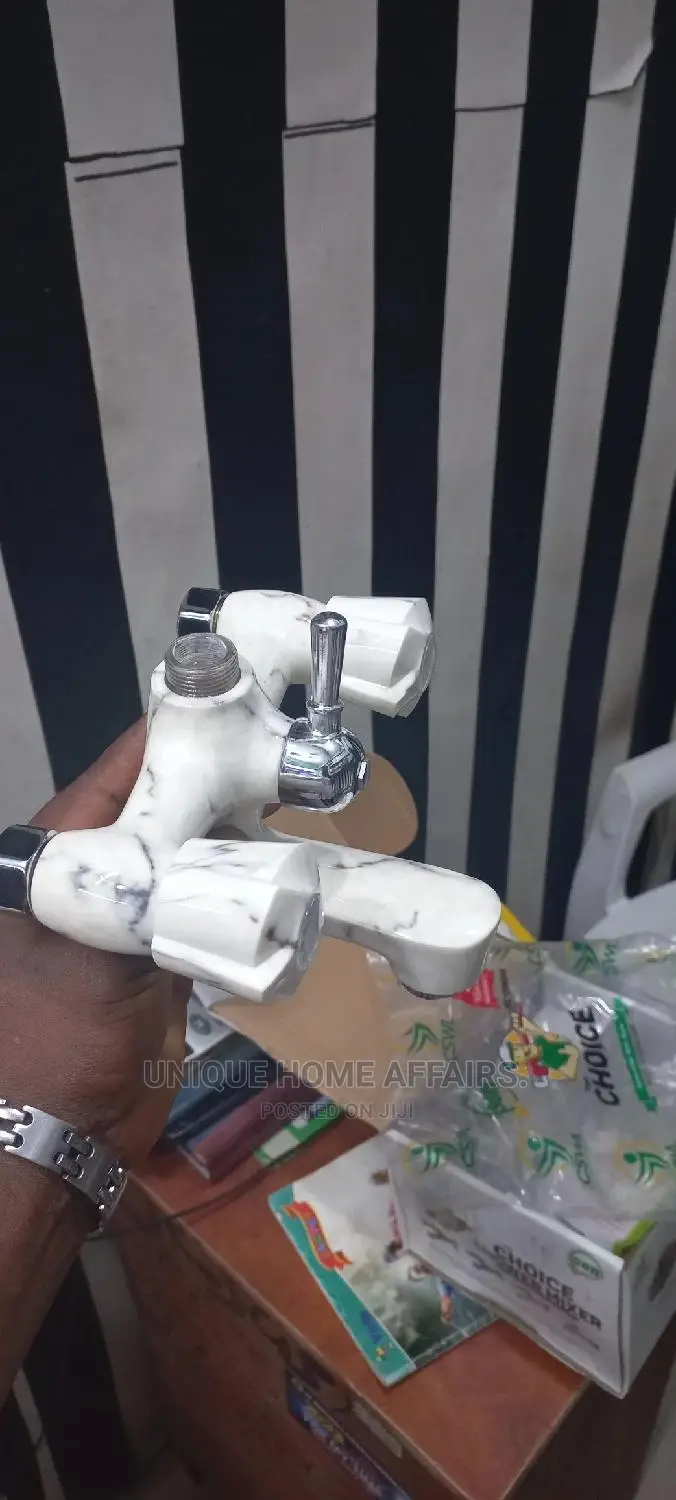 Choice Plastic Bath Mixer