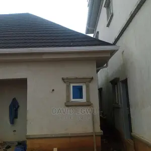 Rain Gutter