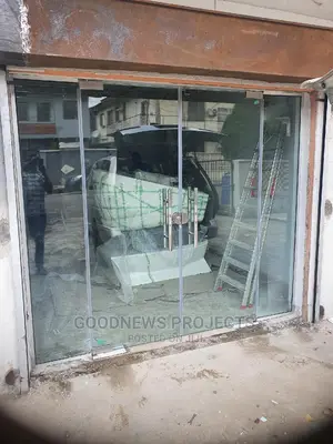 Spa Entrance Glass Door