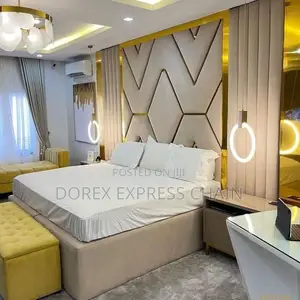 Unique Bedframe - Beautifu Bed Frame - Bedframe
