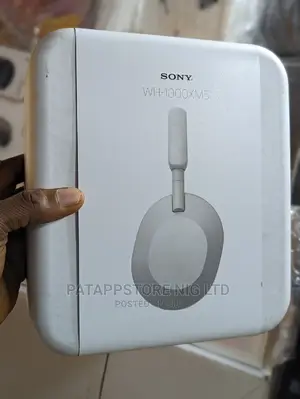 Sony WH-1000XM5
