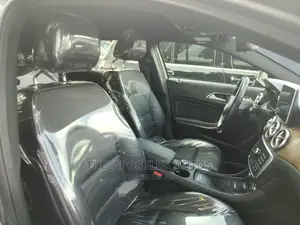 Mercedes-Benz GLA 250 2017 Gray