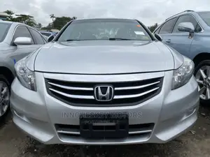 Honda Accord 2010 Silver
