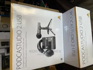 Behringer Podcast Studio