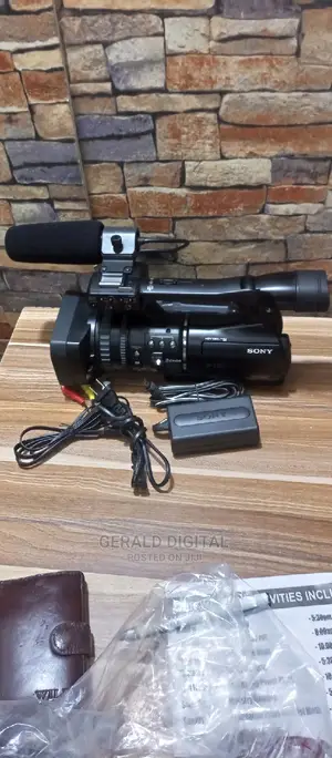 Sony V1C Camera London UK Used Very Clean