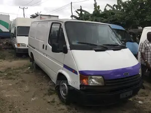 Ford Transit 1999 Beige
