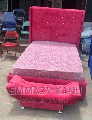 Upshotery Bedframe