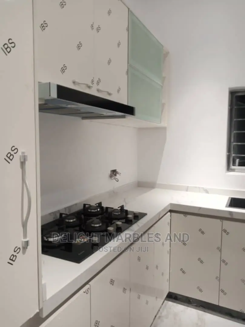Absolutely White Kitchen Marbles Countertops..