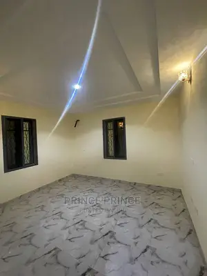 Furnished 3bdrm Block of Flats in Surulere for rent