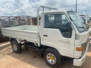 Toyota Dyna 150 (4 Tyres) - Normal Bucket (3y Fuel Engine)