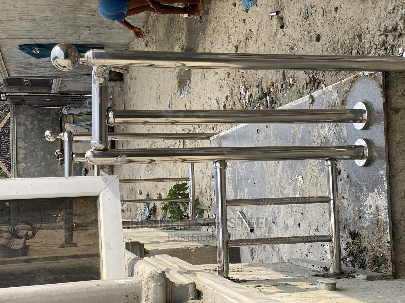 Side Ball Stainless