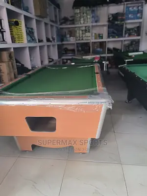 Green Snooker Board Marble and Coin