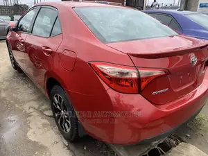 Toyota Corolla 2017 Red