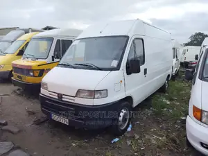 Peugeot Boxer 2005 White