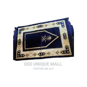 Muslim Prayer Mat – Comes in Different Colors and Design