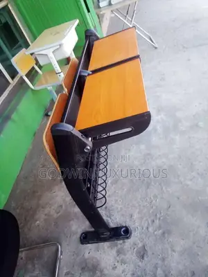 Adjustable Students Chair