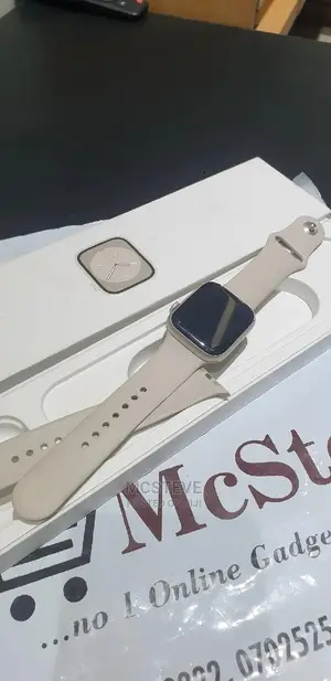 Apple Watch Series 8 45MM GPS