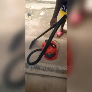 18 Liters Vacuum Cleaner