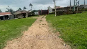 4 Plots of Commercial Land Adegbayi Area Near Alakia Area Ibadan