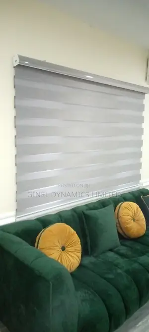 High Quality Window Blinds (Free Delivery)