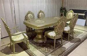 New Modern Royal 8 Seaters Luxury Dinning Table Set