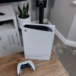 Super Neat Uk Used Ps5 Standard Version With 12 Solid Games
