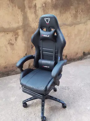 Ergonomic Luxurious Gaming Chair