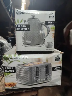 Daewoo 4 Slice Pop Up Toaster Kettle Set
