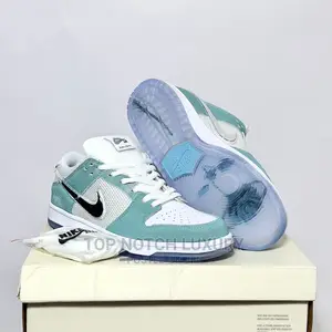Original April Skateboards X Nike Sb Dunk Low