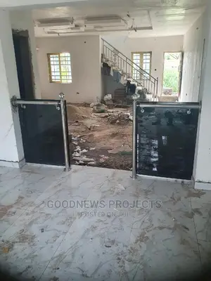 Dining Glass Handrail