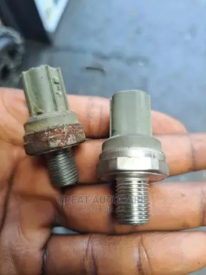 Knock Sensor for Honda and Acura V6 or 4-Cylinder Engines