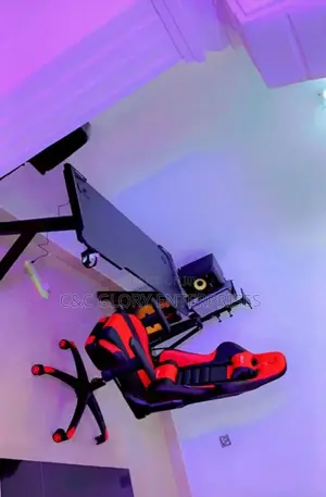 Game Table + Game Chair (Ecz)