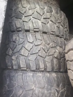 305/70/18 Off-Road Tyres