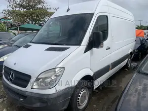 Mercedes-Benz Sprinter 2012 White