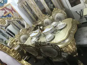 Solid Interior 6 Seater Turkish Dining
