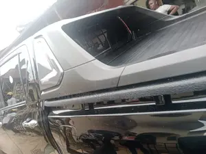 Hilux Both Cover Sliding for 2021