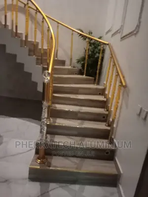Crystal Leg Aluminium Rail